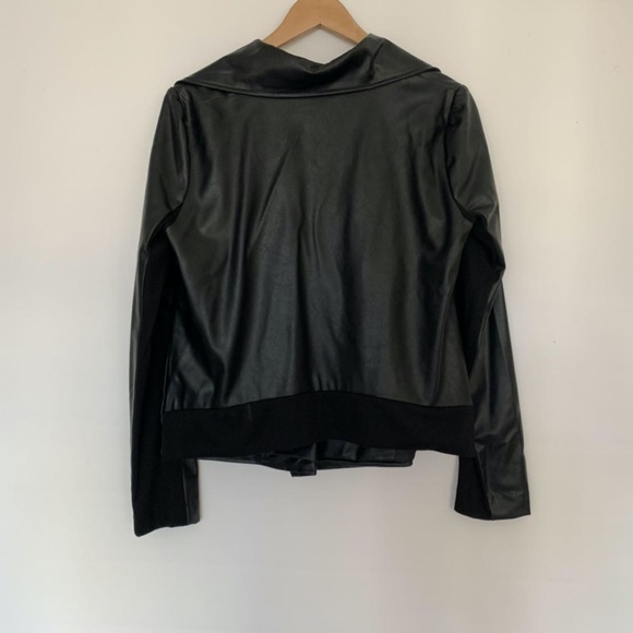 NWT Black Faux Leather Jacket (L) - Picture 4 of 6
